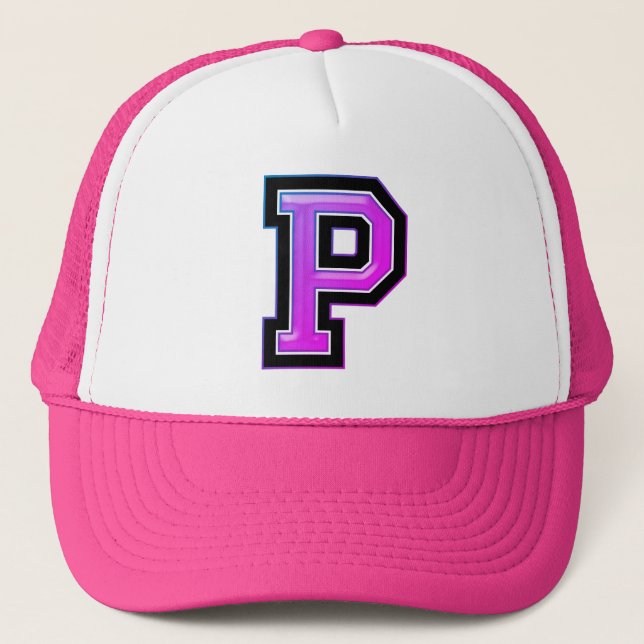 Gorra De Camionero Letra rosa "P" Trucker Hat (Anverso)