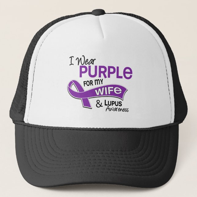 Gorra De Camionero Llevo la púrpura para mi lupus de la esposa 42 (Anverso)