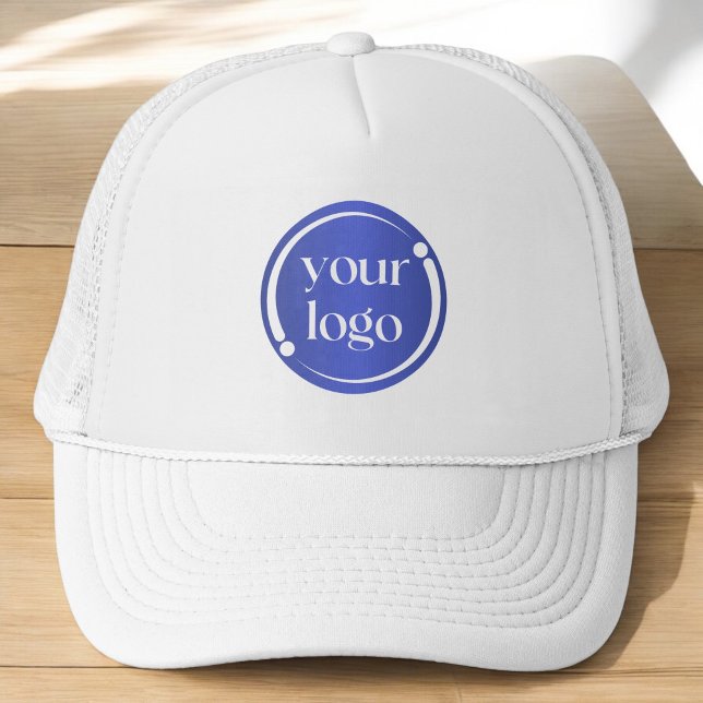 Gorra De Camionero Logotipo profesional moderno simple (Subido por el creador)
