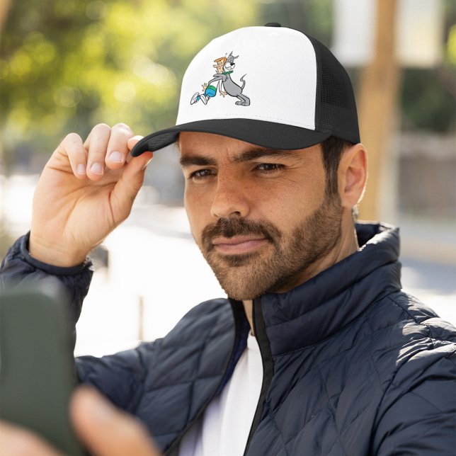 Gorra De Camionero Los Jetsons | George y Astro Hug (Person wearing hat)
