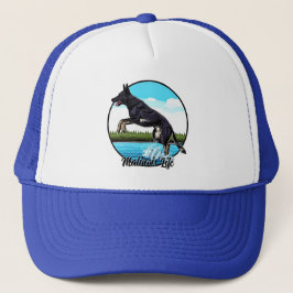 Gorra De Camionero Malinois negro en el agua