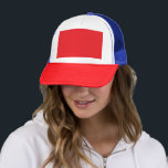 Gorra De Camionero Mejora tu banner de sitio web con fondo rojo<br><div class="desc">Descubra la potencia del contraste de color en el diseño con un fondo rojo y un borde blanco. Eleva tu arte digital con este concepto creativo para una estética elegante.</div>
