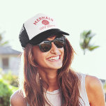 Gorra De Camionero Mermaid Off Duty Distressed Vintage<br><div class="desc">Let everyone know your shift is over with our super cute mermaid trucker hat. Beachy,  vintage style design features "Mermaid Off Duty" in red distressed lettering with a seashell illustration.</div>