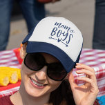 Gorra De Camionero Mom of Boys<br><div class="desc">Are you a mother to a brood of boys? Celebrate your boy mom status with this cute trucker hat featuring the saying "mom of boys" in navy blue hand lettered typography with a heart and arrow illustration. Make a beloved mommy smile this Mother's Day with this cute hat featuring trendy...</div>