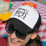 Gorra De Camionero Mom of Boys<br><div class="desc">Are you a mother to a brood of boys? Celebrate your boy mom status with this cute trucker hat featuring the saying "mom of boys" in black hand lettered typography with a heart and arrow illustration. Make a beloved mommy smile this Mother's Day with this cute hat featuring trendy typography...</div>