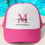 Gorra De Camionero Monograma estilizado moderno rosa caliente<br><div class="desc">Encima de tu aspecto con nuestro Monograma Moderno y Moderno sombrero de Camión Rosado Caliente! Este gorra, con un vibrante diseño rosado caliente y personalizado con su monograma en un estilo elegante y moderno, le aporta un toque personalizado y moda a su estilo. La malla respirable trasera y el cierre...</div>