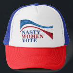 Gorra De Camionero Mujeres desagradables votan política de bandera es<br><div class="desc">Esta gorra feminista política le dice a los políticos que las mujeres nasas votan y que estaremos ahí afuera votando de azul en las elecciones de mitad de mandato de 2022. Apoyar los derechos de las mujeres y la igualdad en este límite votando con un boleto de fiesta recto demócrata....</div>