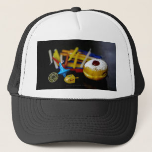 Gorra De Camionero Naturaleza muerta simbólica de Hanukkah de Slipper