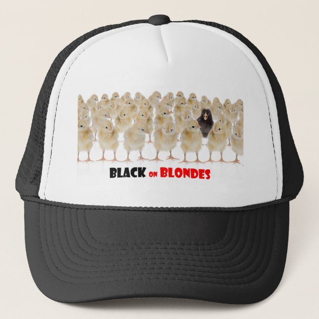 Gorra De Camionero Negro en Blondes (Anverso)