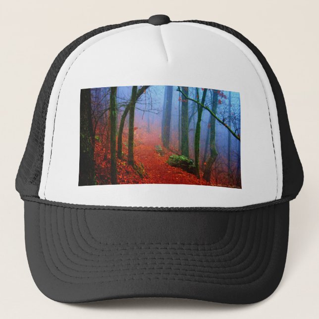 Gorra De Camionero Niebla azul del otoño del bosque pintado (Anverso)
