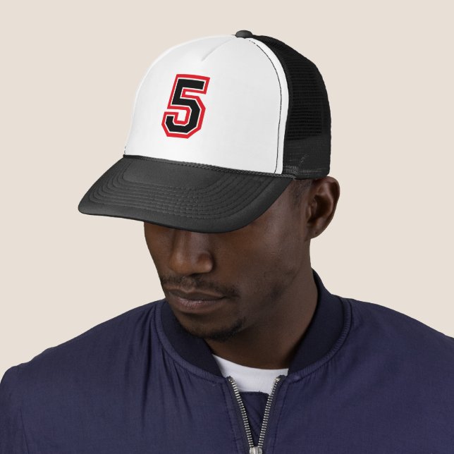 Gorra De Camionero Número "5" (In situ)