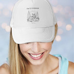 Gorra De Camionero Paisaje de vida silvestre de Fox Line Art<br><div class="desc">Disfrute del estilo invernal con este sombrero de camionero durante las vacaciones, que incluye un ilustracion de arte de línea de un zorro en un paisaje invernal nevado. El zorro está retratado frente a árboles de siempre y un cielo estrellado por la noche. Con el saludo 'Feliz Navidad' en la...</div>