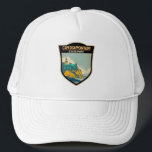 Gorra De Camionero Parque Estatal de la Decepción del Cabo<br><div class="desc">Diseño artístico del Parque Estatal de la Decepción del Cabo. El parque abarca un paisaje diverso de bosque de crecimiento antiguo,  lagos de agua dulce,  pantanos de agua dulce y salada y tidelands a orillas del mar.</div>