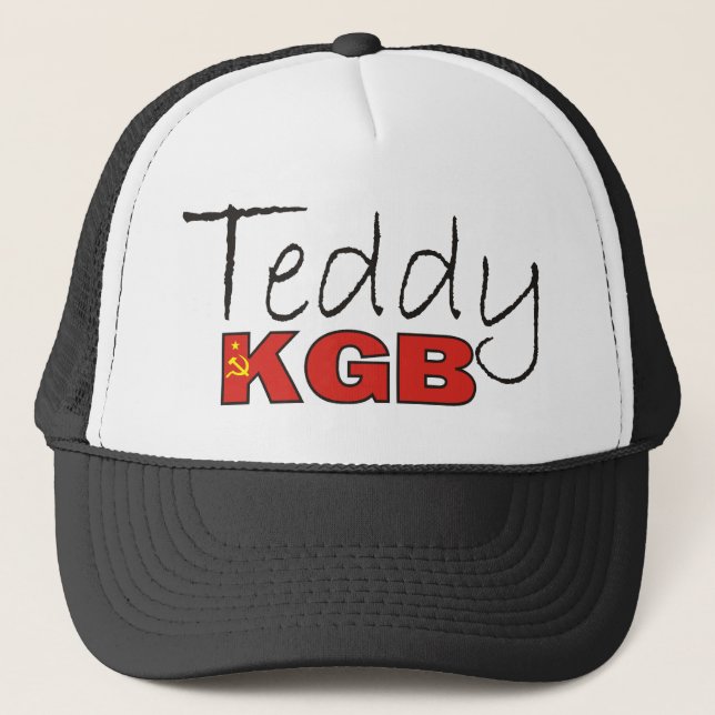 Gorra De Camionero Peluche KGB (Anverso)