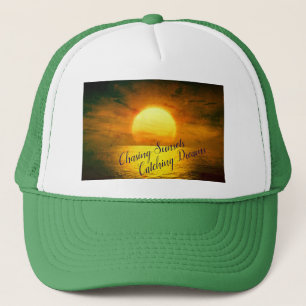 Gorra De Camionero Persiguiendo atardeceres, capturando sueños