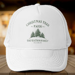 Gorra De Camionero Personalizado Nombre Familia Navidad Árbol Granja<br><div class="desc">¡Hazte festividad con nuestro sombrero de camionero de nombre familiar personalizado! Con un diseño de granja de árboles de Navidad retro en verde sabio,  es perfecto para excursiones de vacaciones y agregar un toque divertido y personal a tu apariencia.</div>