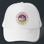 Gorra De Camionero Personalizado RV Viaje por carretera Reunión de Pr<br><div class="desc">¿Viajando en familia por carretera? Personalizar este gorra retro de viaje por carretera RV para toda la familia agregando su apellido o texto personalizado, y año de la aventura. Espero que no se trate solamente del diseño genial que captó tu atención, sino del hecho de que nunca lo encontrarás en...</div>
