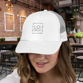 Gorra De Camionero Personalizado Square Business Logo Blanco Minimali