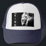 Gorra De Camionero Pop Art Cabeza de León Navy blanco Azul Elegante M<br><div class="desc">Pop Art Cabeza León Blanco Marina Azul Elegante Plantilla Moderna Añadir Logo Imagen Foto Sombrero Camionero Básico.</div>