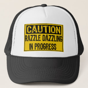 Gorra De Camionero Precaución Rótulo-Razzle Dazzles En Progreso-Bk/