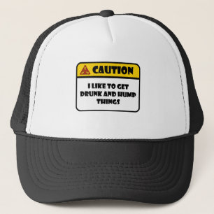 GORRA DE CAMIONERO PRECAUCIÓN - TENGO GUSTO DE CONSEGUIR COSAS BEBID
