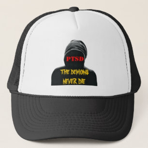 GORRA DE CAMIONERO PTSD: LOS DEMONIOS NUNCA MUEREN