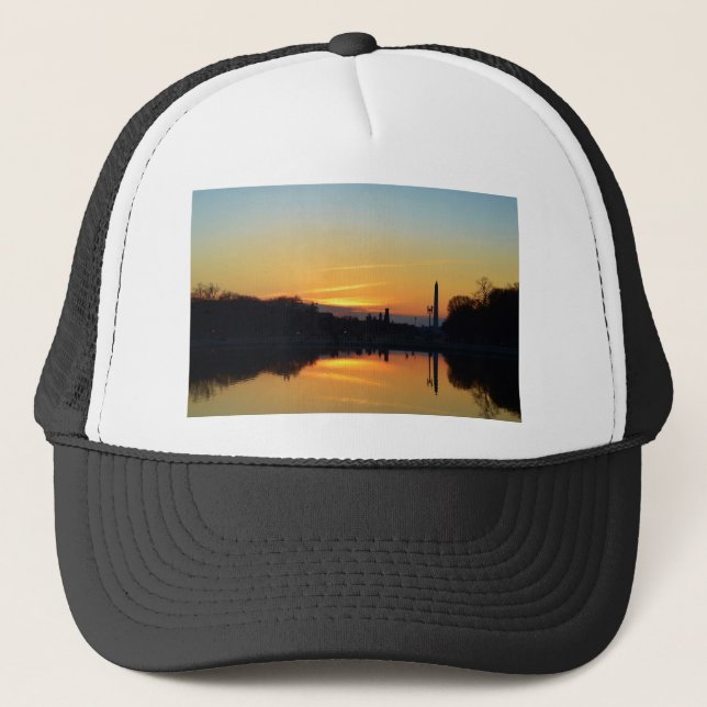 Gorra De Camionero Puesta de sol desde Capitol Hill. (Anverso)