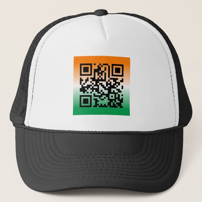 Gorra De Camionero QR Code® Saying: HAPPY ST. PATRICK’S DAY (Anverso)