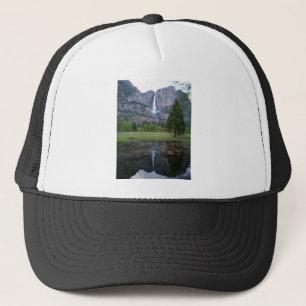 Gorra De Camionero reflexión de las cataratas de Yosemite