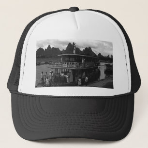 Gorra De Camionero Reloj de barco vintage en el río de Guilin en Chin
