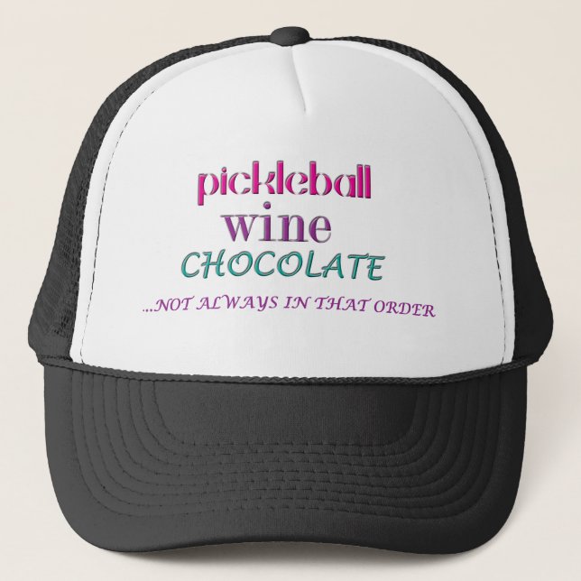 Gorra De Camionero Repetición de PICKLEBALL WINE CHOC (Anverso)