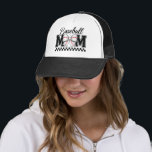 Gorra De Camionero Retro Mama Coquette Bow<br><div class="desc">Mamá de béisbol Retro Mama Coquette Bow Gorra Cheque a tu jugador favorito con este sombrero de béisbol Coquette Bow Retro Mama! ¡Perfecto para cualquier temporada! Estos diseños son grandes regalos para la familia,  amigos o compañeros de trabajo.</div>