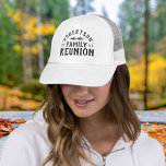 Gorra De Camionero Reunión familiar personalizada rusa moderna<br><div class="desc">Cree una gorra de béisbol de personalizado keepsake Family Reunion para toda la familia. Personalízalo con el nombre de su familia, el año, la ubicación o cualquier otro texto personalizado. Haga clic en el botón Personalizar para cambiar fuentes y colores, agregue su propio texto y fotos. Seleccione de entre todos...</div>