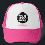 Gorra De Camionero Rosa corto | Logotipo personalizado y béisbol de t<br><div class="desc">Crea tu propio sombrero de camionero rosa lindo corporativo. Nuestra elegante y contemporánea plantilla viene en una variedad de colores, ofreciendo opciones completas de personalización para mostrar su logotipo de negocio, fotografía o imagen elegida. Mejora la personalización añadiendo tu nombre, lema de la empresa o apodo, identificador promocional de Instagram...</div>
