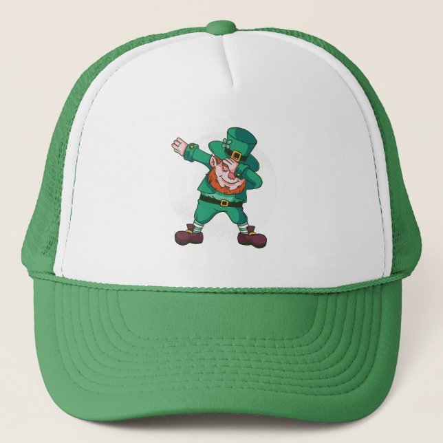 Gorra De Camionero san patricus leprechaun dabbing dance (Anverso)