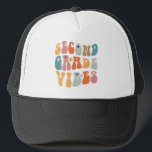 Gorra De Camionero Segundo Grado Vibes De Vuelta A La Escuela Groovy<br><div class="desc">Segundo Grado Vibes De Vuelta A La Escuela Groovy</div>