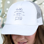 Gorra De Camionero Social Club Preppy Bachelorette Party<br><div class="desc">Gorra del Club Social Preppy Bachelorette Weekend. Completa tu estilo de fin de semana de soltera con este elegante gorra de temática Social Club. Con un clásico logo azul marino con tipografía audaz, este diseño aporta un toque pulido pero juguetón a la celebración. El logo incluye el nombre de la...</div>
