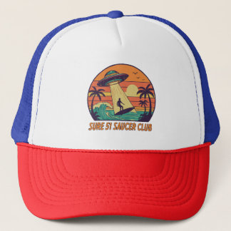 Gorra De Camionero Sure 51 Saucer Club – Escena Retro de OVNI y Surf