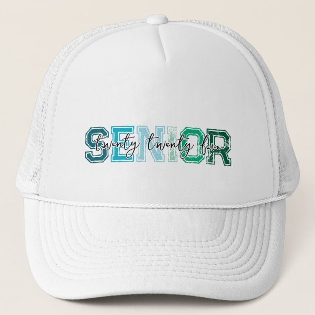 Gorra De Camionero Tipografía Blue Green Senior 2025 (Anverso)