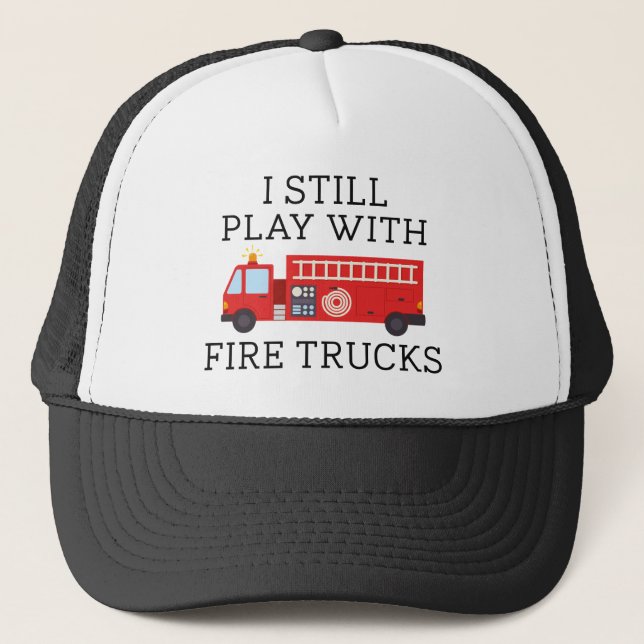 Gorra De Camionero Todavía Juego Con Camiones De Fuego (Anverso)