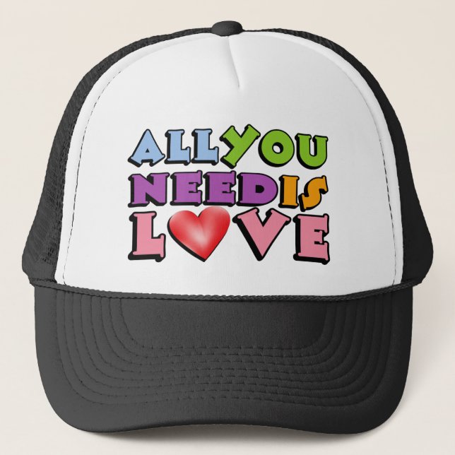 Gorra De Camionero Todo lo que necesitas es amor (Anverso)