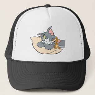 Gorra De Camionero Tom y Jerry en la almohada