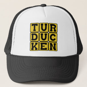 Gorra De Camionero Turducken, pollo en un pato en una Turquía