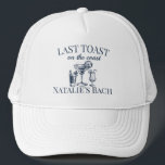 Gorra De Camionero Última Tostada En La Fiesta De Bachelorette De Coa<br><div class="desc">Prepárese para la última fiesta de la Bachelorette de la última tostada en la playa de Costa con nuestro elegante sombrero de camionero. Perfecto para el ambiente del club de cócteles, este gorra es un accesorio imprescindible para su celebración de soltera de lujo. Con la frase "Última tostada en la...</div>