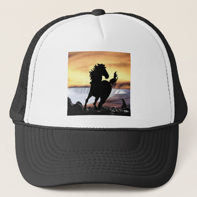 Gorra De Camionero Una silueta de caballo y una cascada (Anverso)