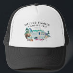 Gorra De Camionero Viaje por carretera que acampa de la reunión de<br><div class="desc">Atracción de una escena del campo del vintage para añadir al encanto rústico. Cambie el apellido y la fecha para hacerle que sus los propios crean para requisitos particulares. Este diseño nunca saldrá de estilo. Perfeccione para las fotos de familia, los fiestas de la reunión, los viajes por carretera y...</div>