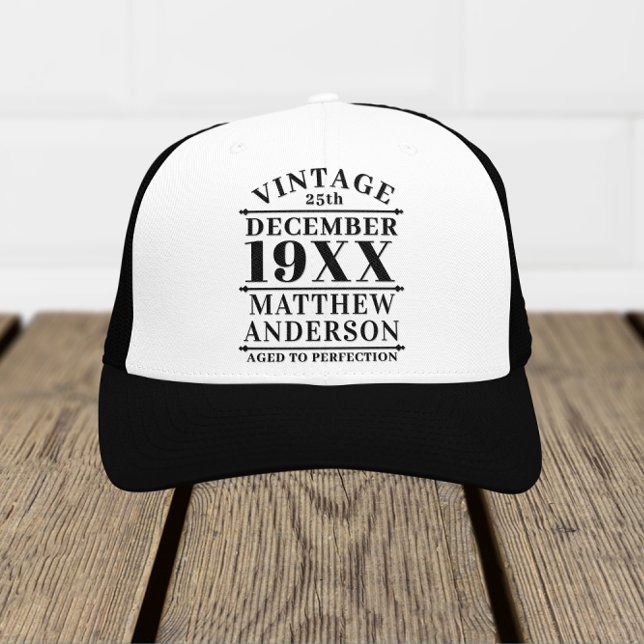 Gorra De Camionero Viñeta personalizada de edad avanzada a perfección (Subido por el creador)