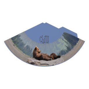 gorra de papel con cachorro de oso pardo
