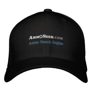 Gorra del logotipo de AmmoSeek con texto del motor