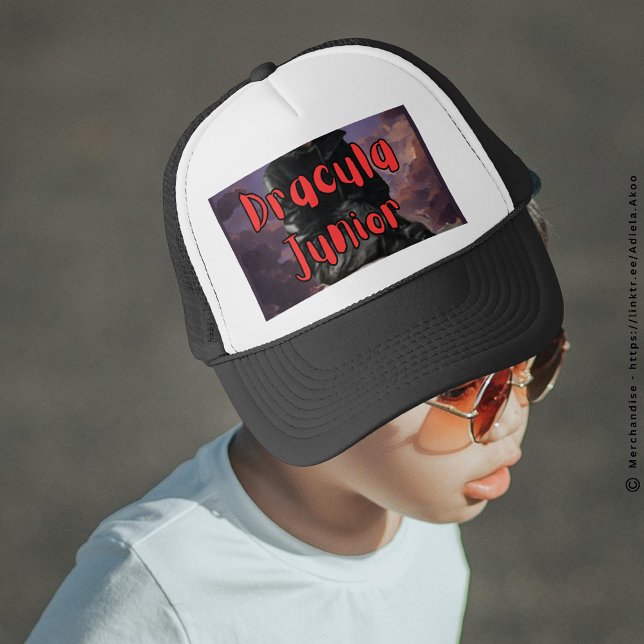 Gorra - Dracula Junior diseñado por la poeta Adiel (DJ Cap designed by Poet Adiela Akoo. Browse my store now 4 more interesting finds & gr8t gift ideas )